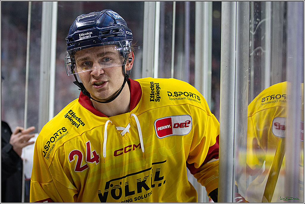 PENNY DEL; Koelner Haie- Duesseldorfer EG; Koeln, 16.12.2022